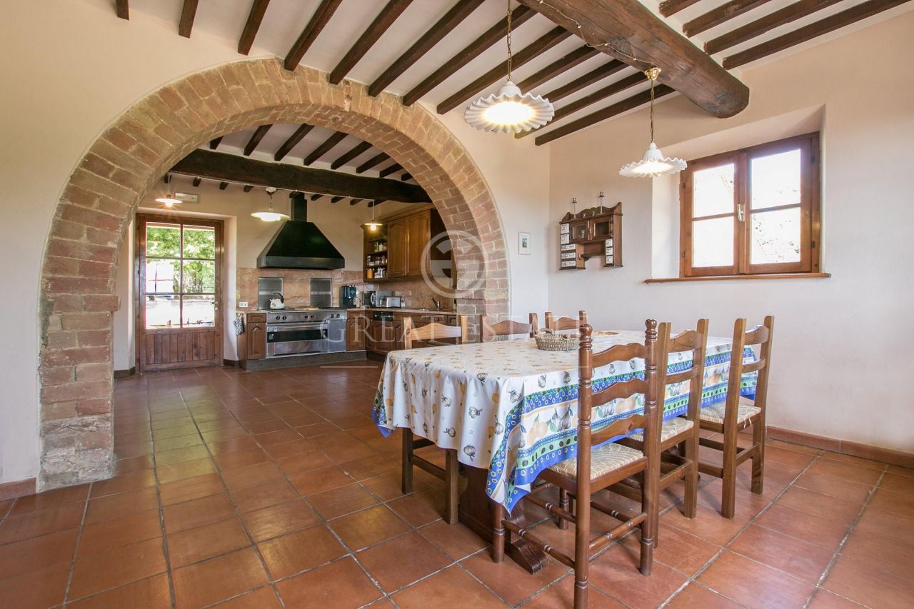 Дом в Торрита-ди-Сьене, Италия, 713.5 м² - фото 9