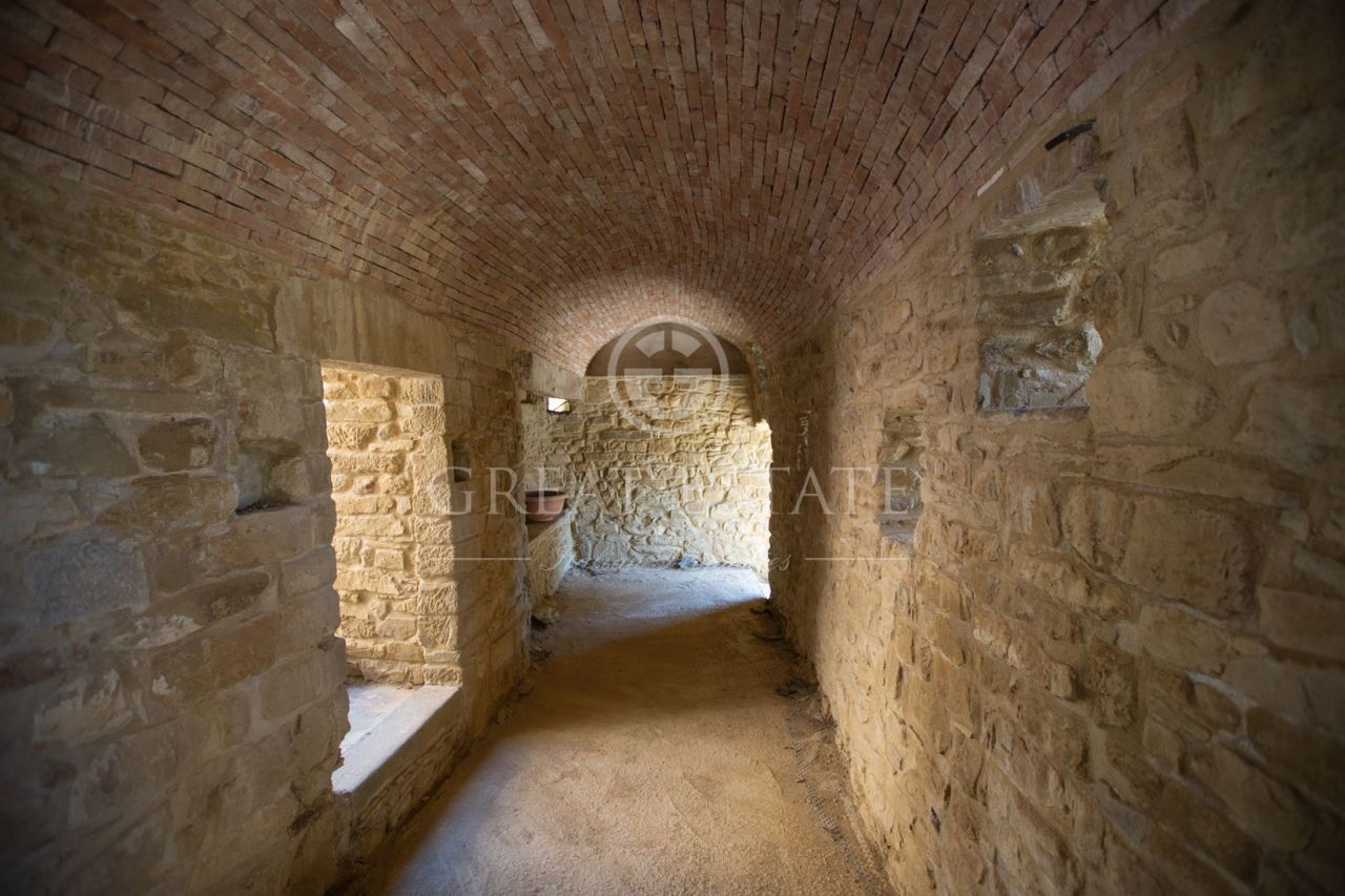 Дом в Читта-ди-Кастелло, Италия, 440 м² - фото 12