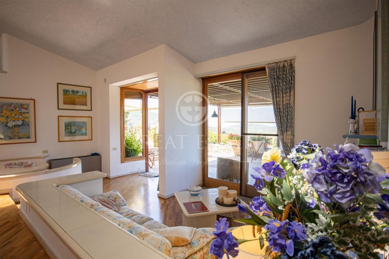 Вилла в Кастильоне-делла-Пеская, Италия, 272.25 м² - фото 13