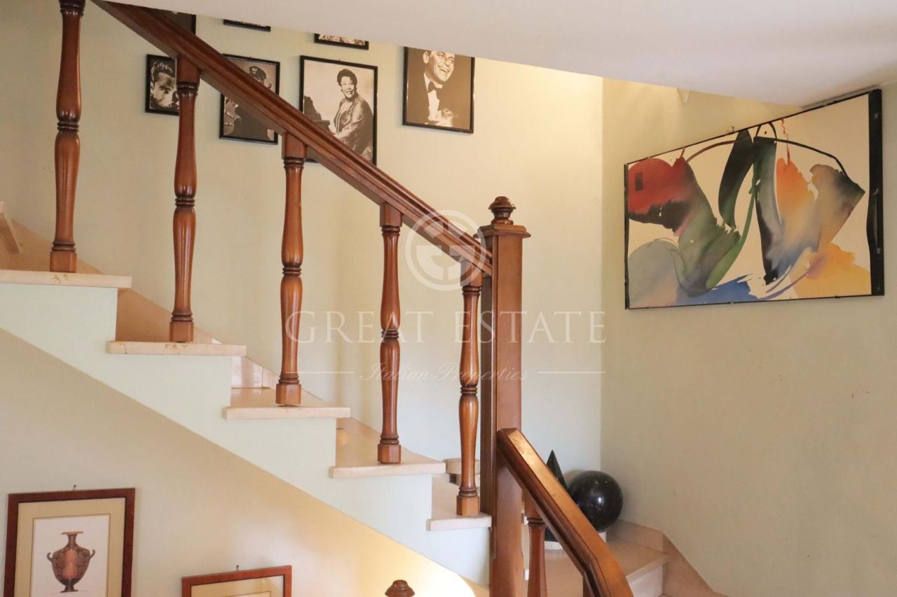 Дом в Лучиньяно, Италия, 302.25 м² - фото 14