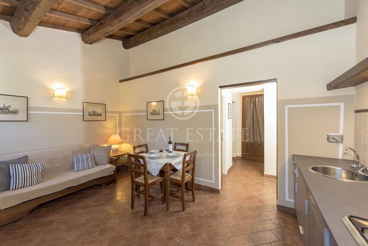 Дом в Деруте, Италия, 1 943.8 м² - фото 15