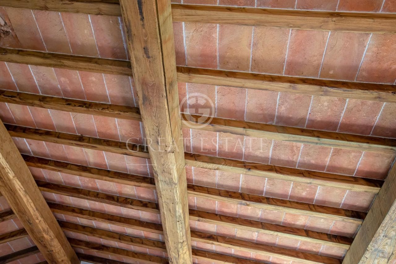 Дом в Тоди, Италия, 628.8 м² - фото 17