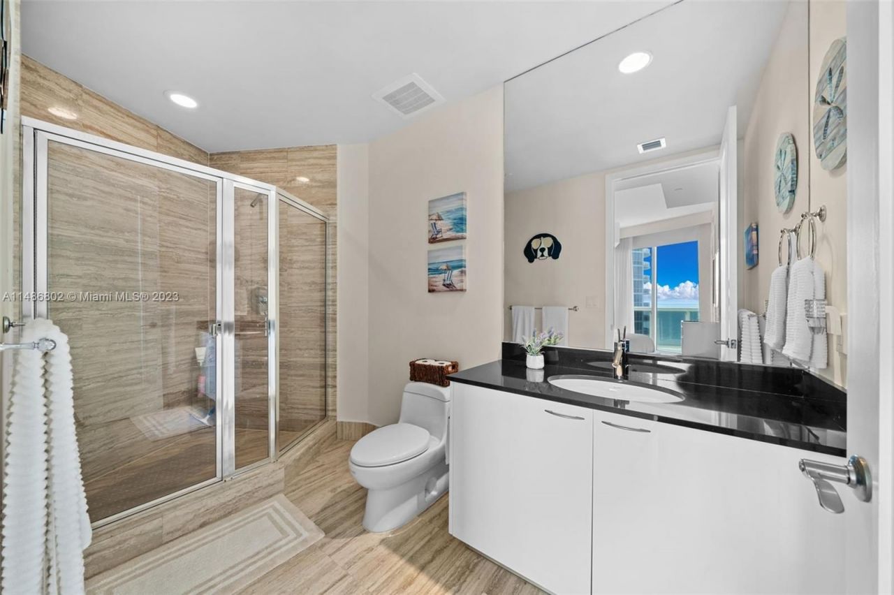 Квартира в Майами, США, 200 м² - фото 13