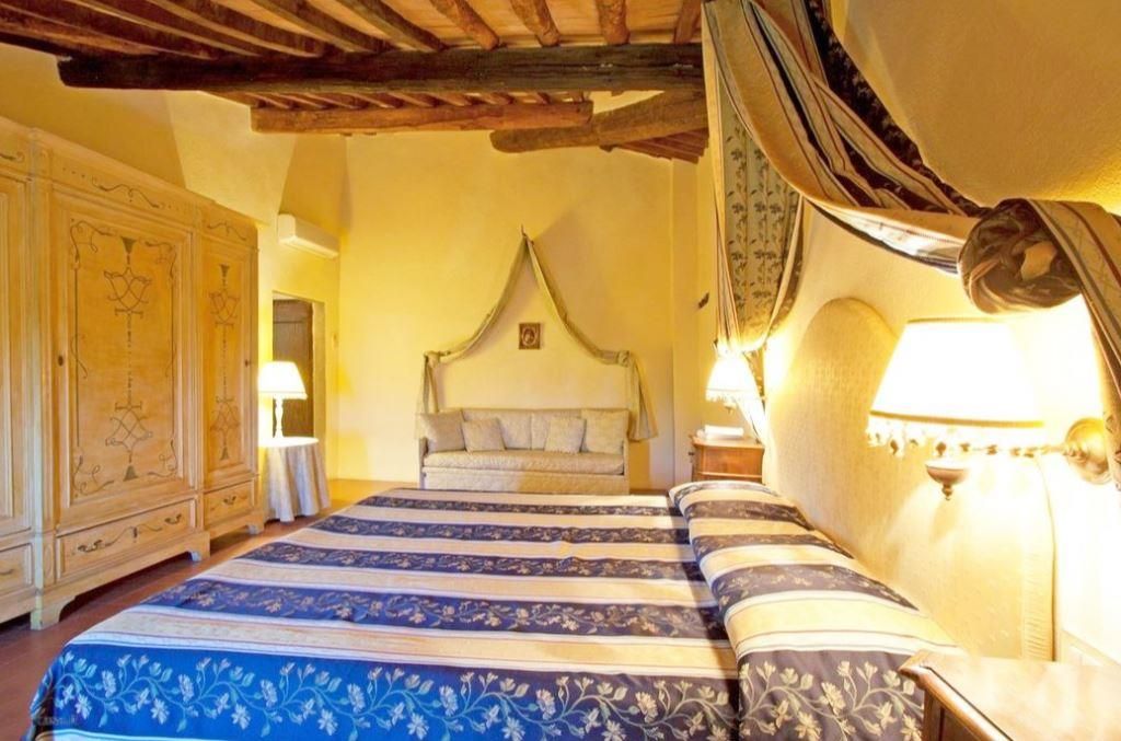 Доходный дом в Кьянти, Италия, 1 000 м² - фото 11