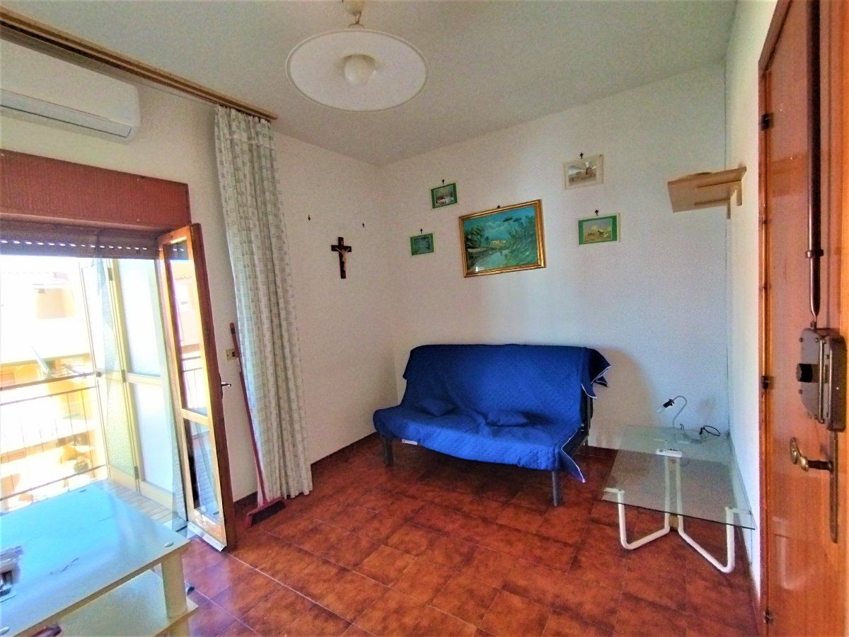 Квартира в Скалее, Италия, 35 м² - фото 1