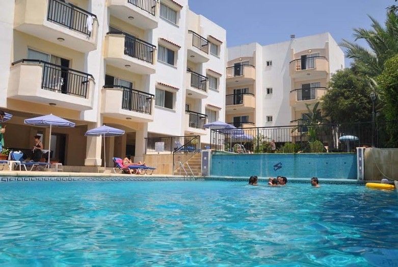 Отель, гостиница в Пафосе, Кипр, 200 м2 - фото 1