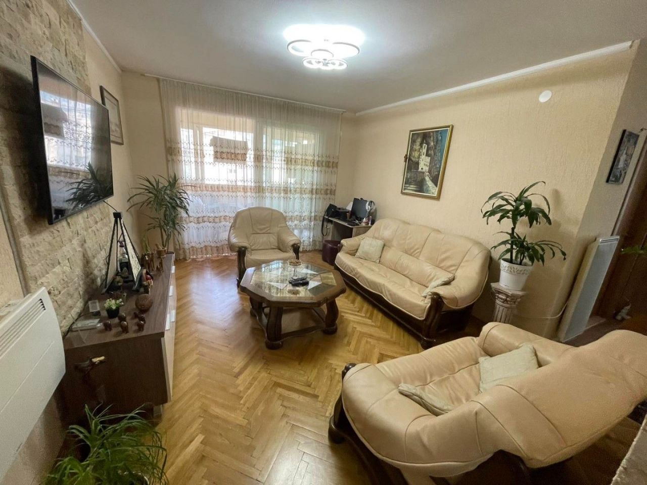 Квартира в Баре, Черногория, 63 м2 - фото 1