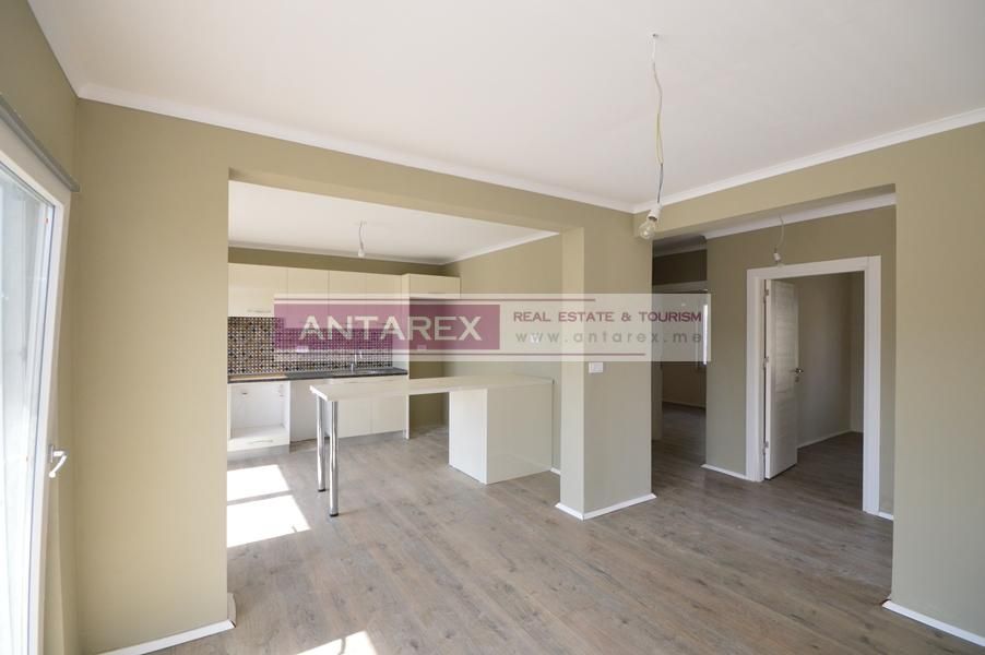 Апартаменты в Херцег-Нови, Черногория, 104 м² - фото 3