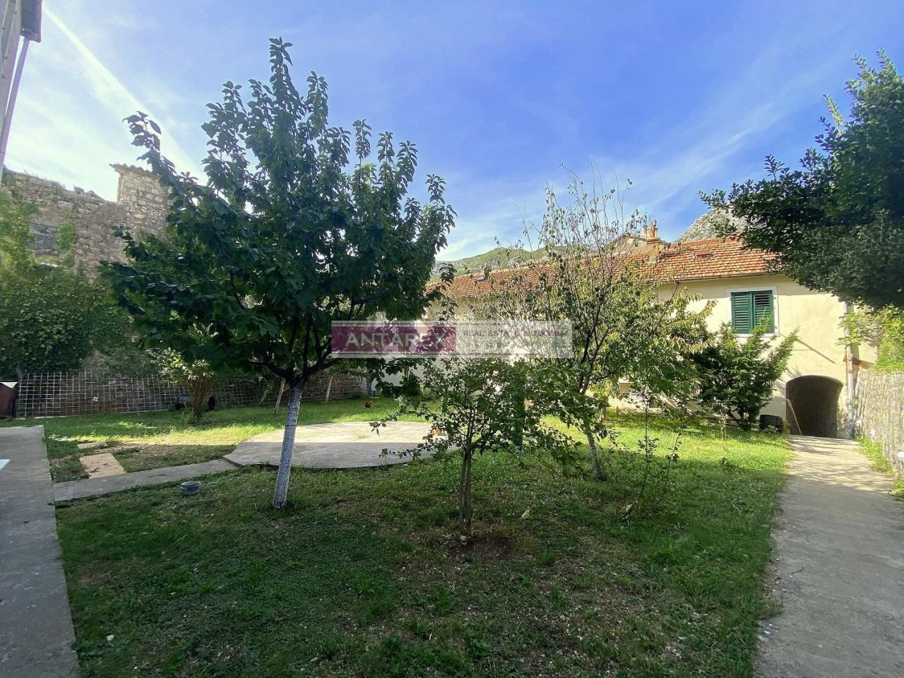 Вилла в Рисане, Черногория, 302 м² - фото 13