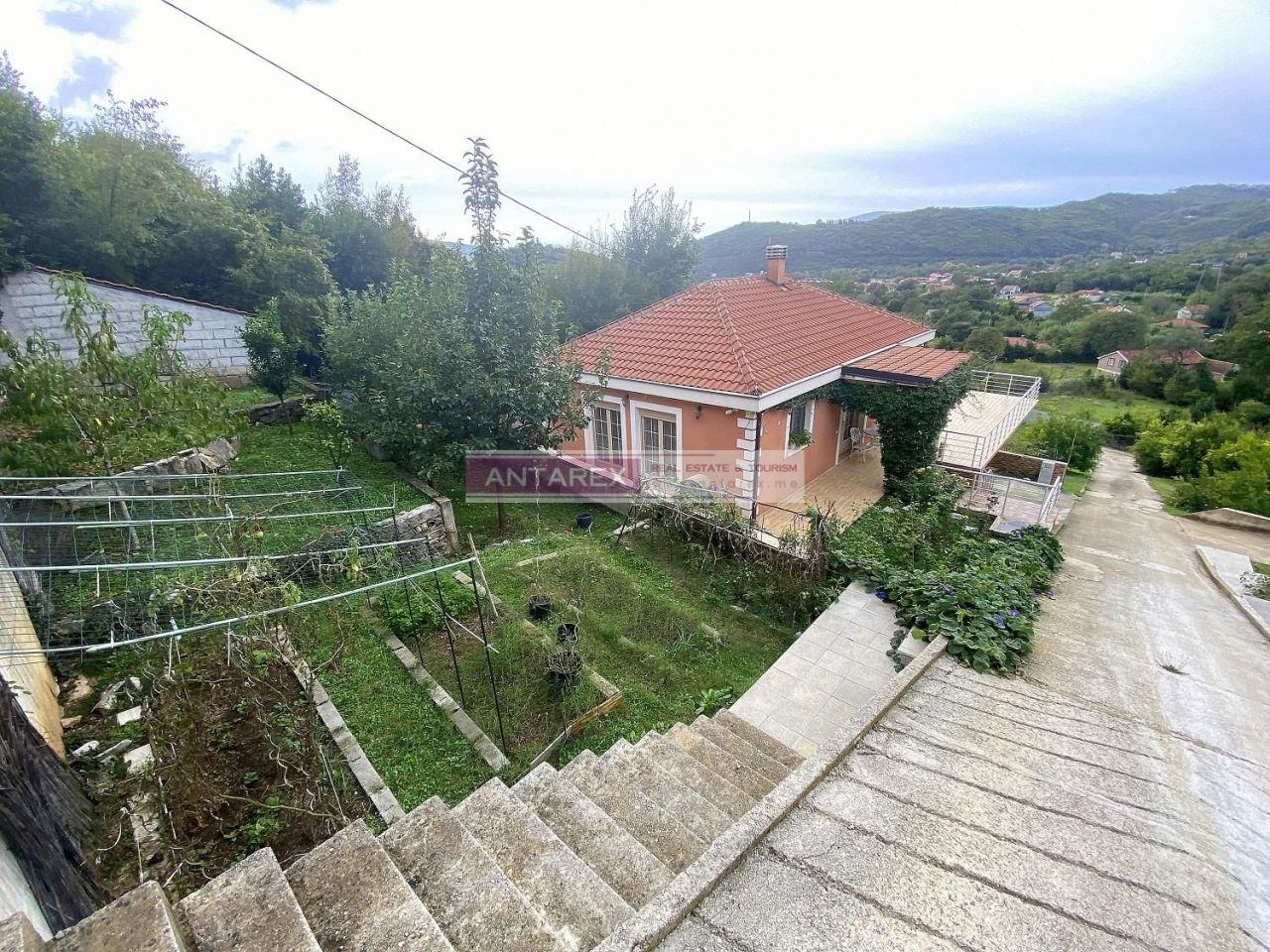 Вилла в Зеленике, Черногория, 116 м² - фото 14