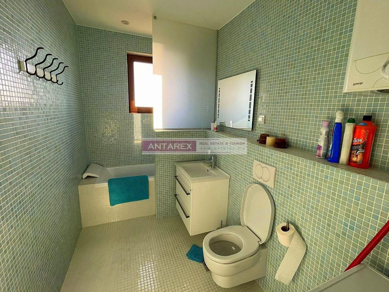 Апартаменты в Добра Воде, Черногория, 222 м² - фото 14