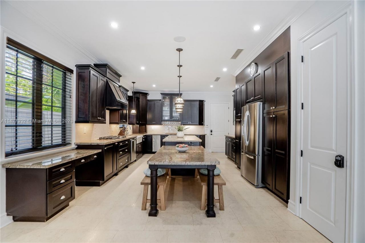 Вилла в Майами, США, 370 м² - фото 6