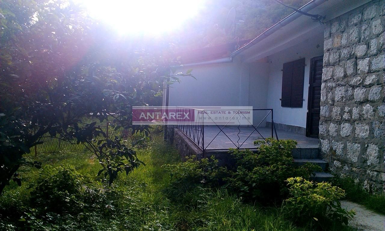 Вилла в Ораховаце, Черногория, 55 м2 - фото 1