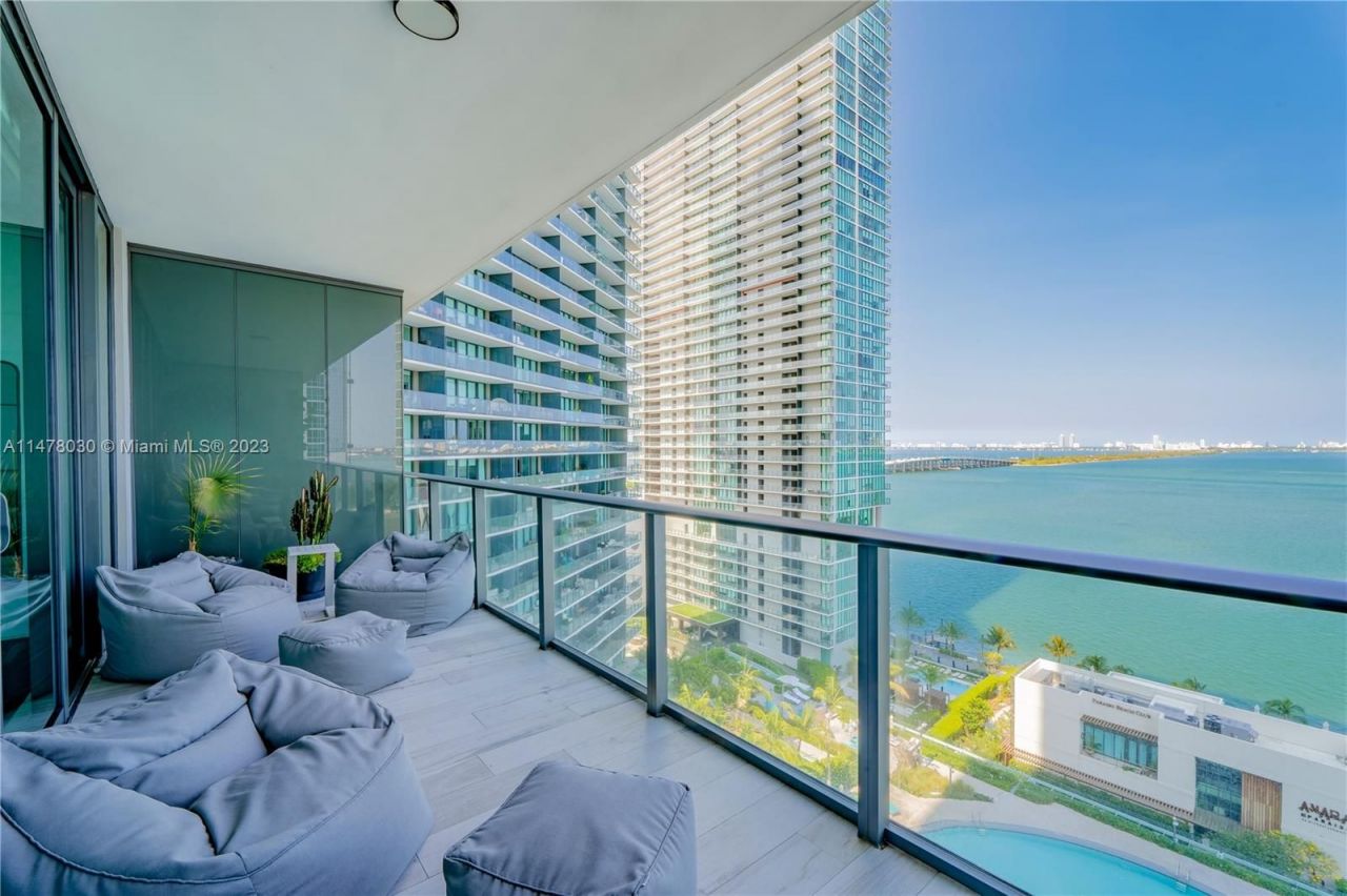 Квартира в Майами, США, 90 м² - фото 2