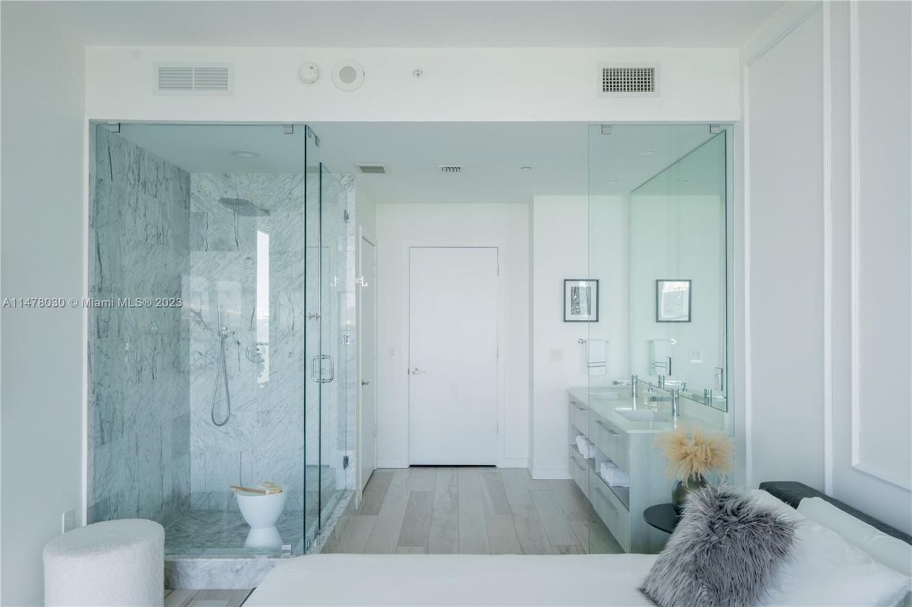 Квартира в Майами, США, 90 м² - фото 13