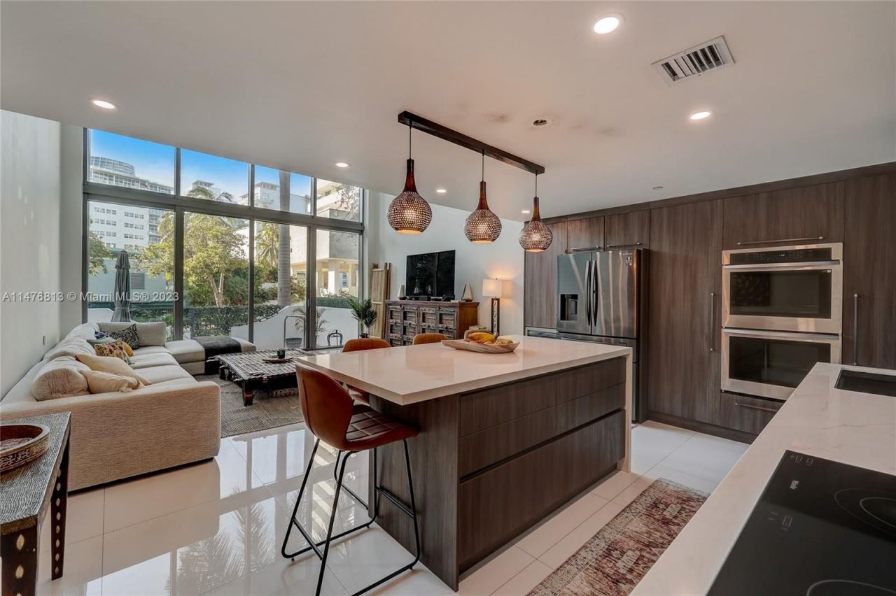 Таунхаус в Майами, США, 160 м² - фото 8