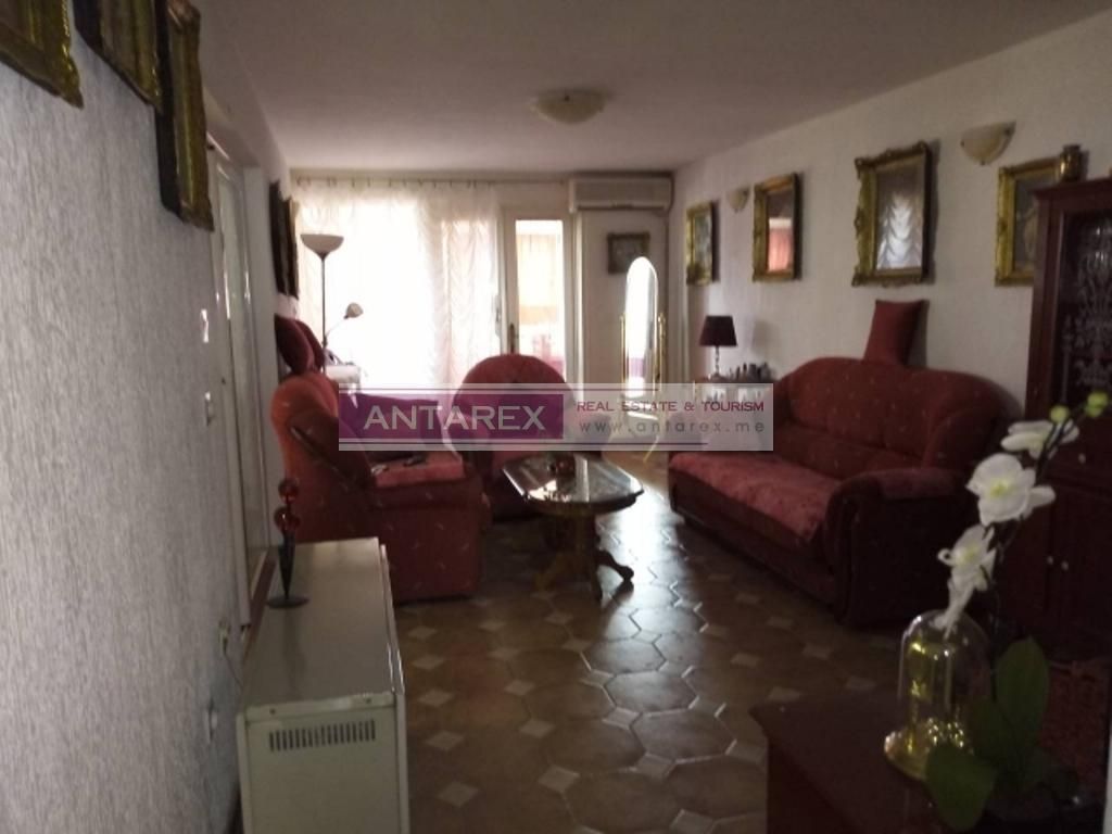 Апартаменты в Игало, Черногория, 180 м² - фото 2