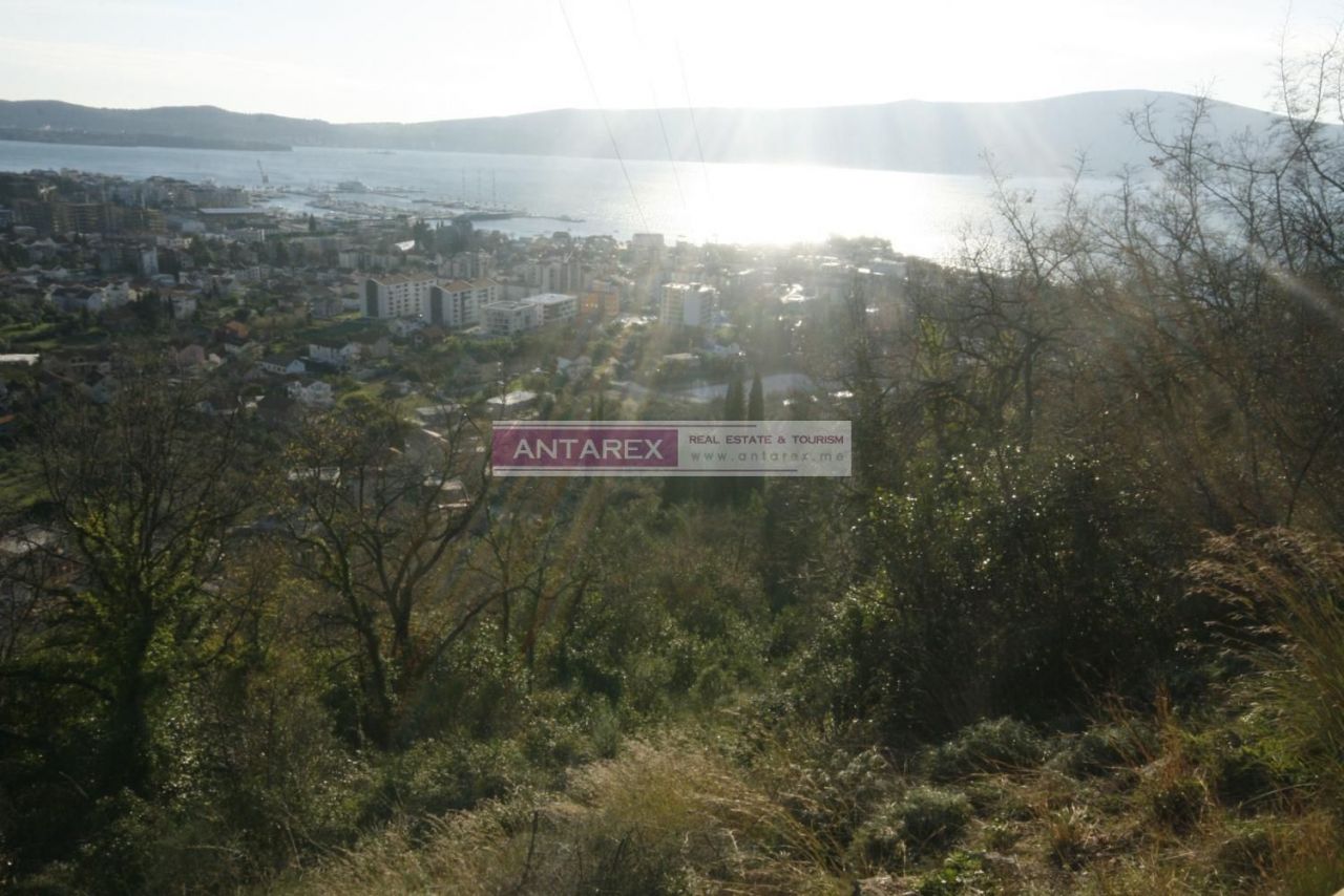 Земля в Тивате, Черногория, 2 120 м² - фото 2