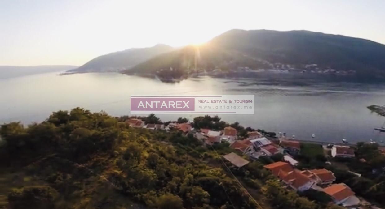 Земля в Лепетани, Черногория, 6 435 м² - фото 2