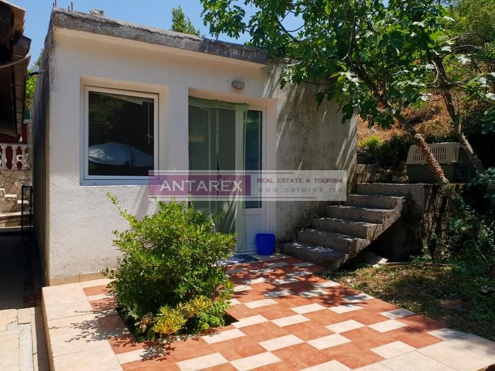 Земля на полуострове Луштица, Черногория, 302 м² - фото 2