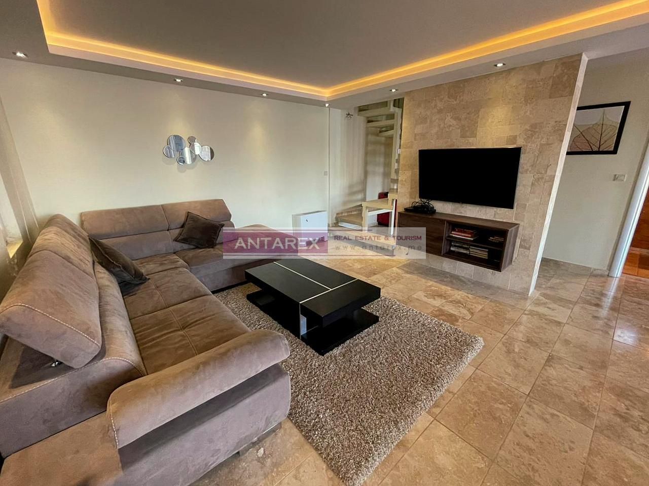 Апартаменты в Крашичах, Черногория, 160 м² - фото 2