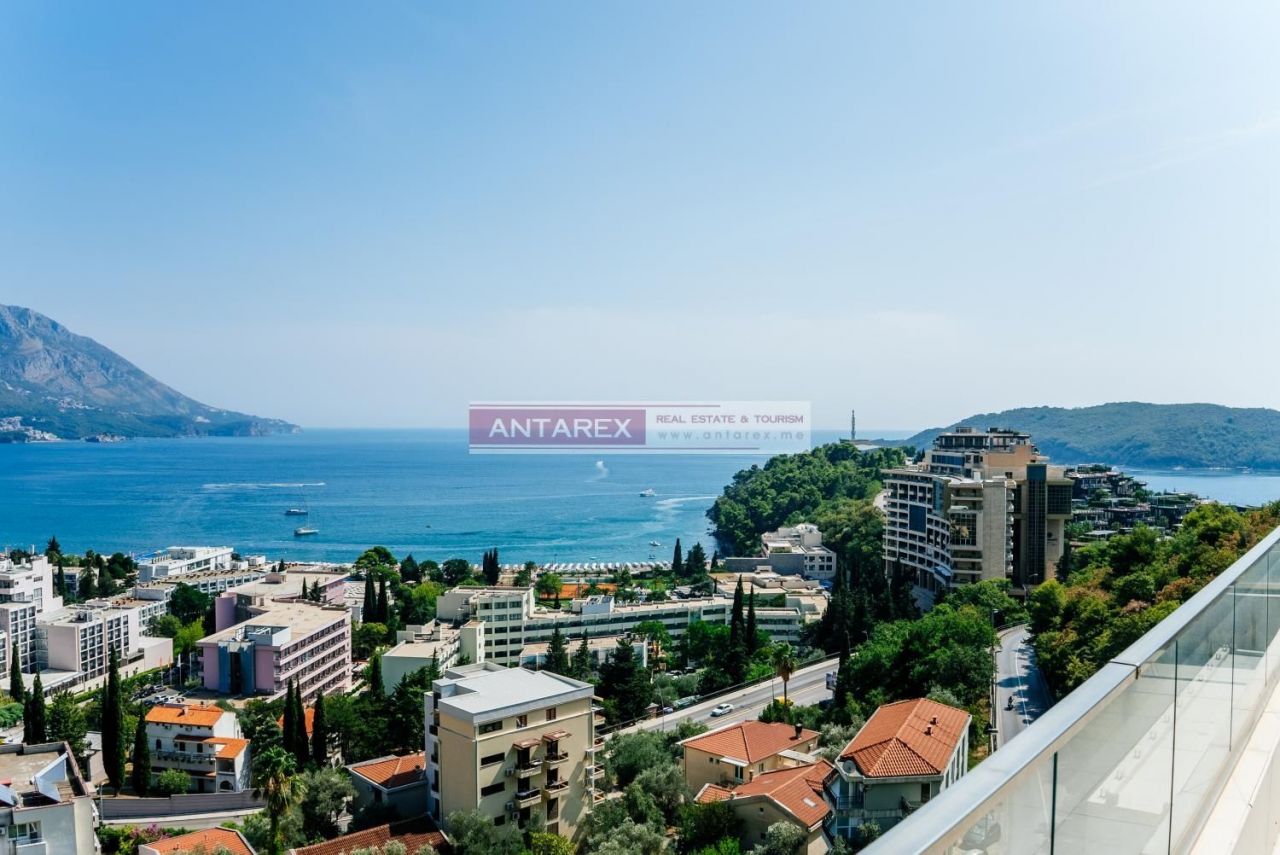 Апартаменты в Бечичи, Черногория, 233 м² - фото 2