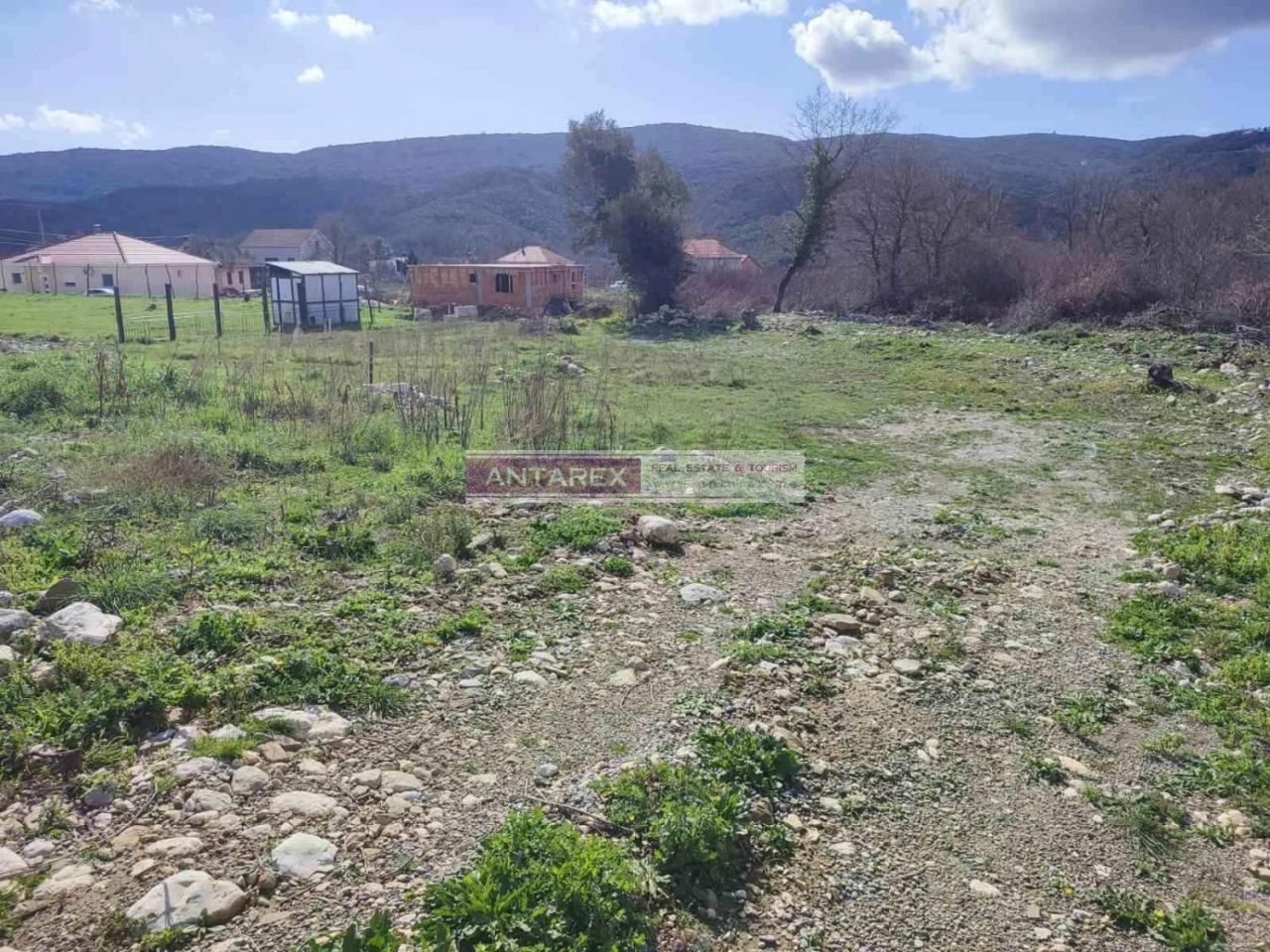 Земля в Радановичах, Черногория, 750 м² - фото 2