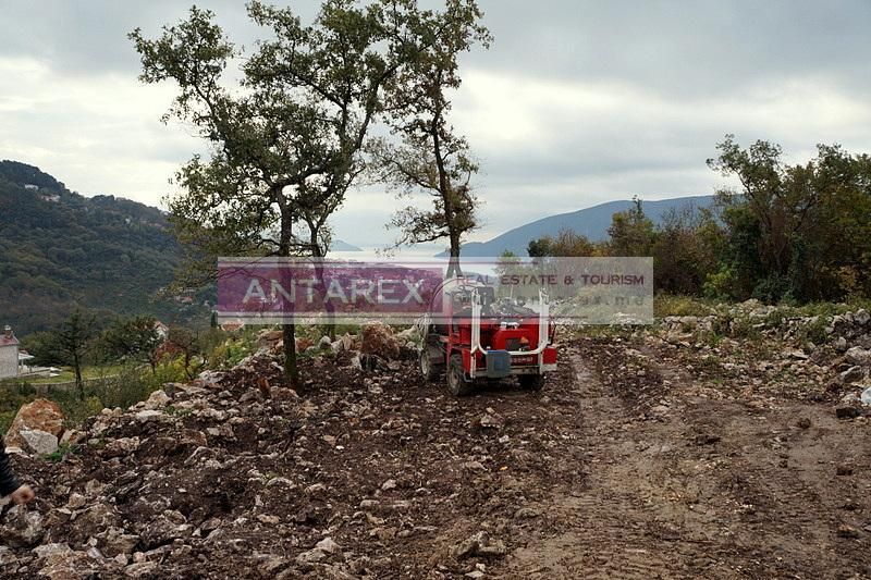 Земля в Херцег-Нови, Черногория, 1 085 м² - фото 2