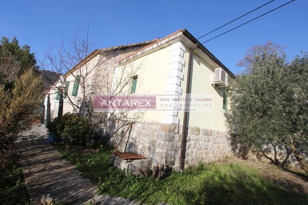 Вилла в Биеле, Черногория, 125 м² - фото 2