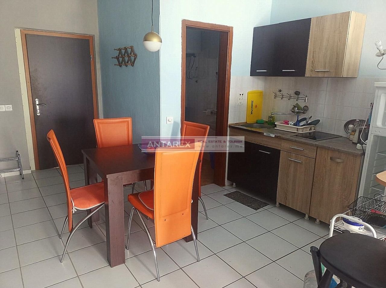 Коммерческая недвижимость в Крашичах, Черногория, 347 м² - фото 2