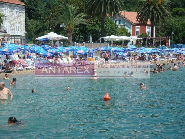 Коммерческая недвижимость в Мельине, Черногория, 800 м² - фото 3