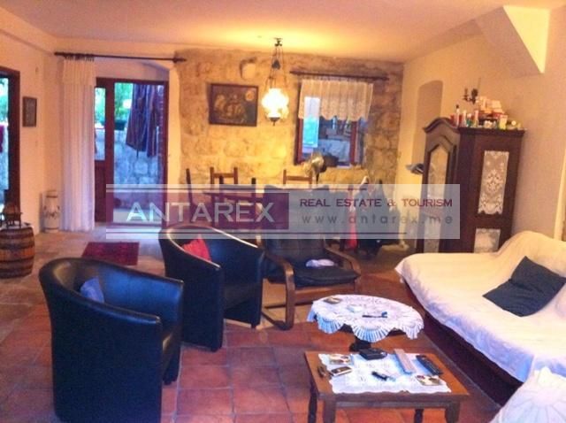 Вилла в Прчани, Черногория, 260 м² - фото 3