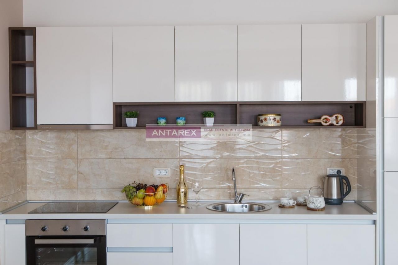 Апартаменты в Бечичи, Черногория, 85 м² - фото 3