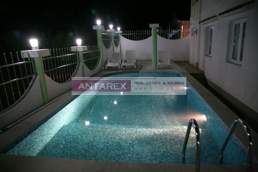 Вилла в Тивате, Черногория, 510 м² - фото 3