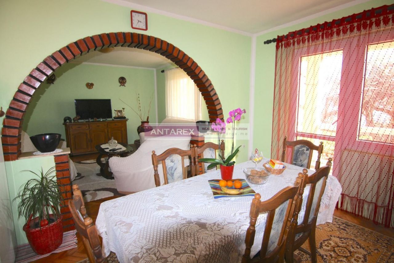 Вилла в Шушани, Черногория, 540 м² - фото 3