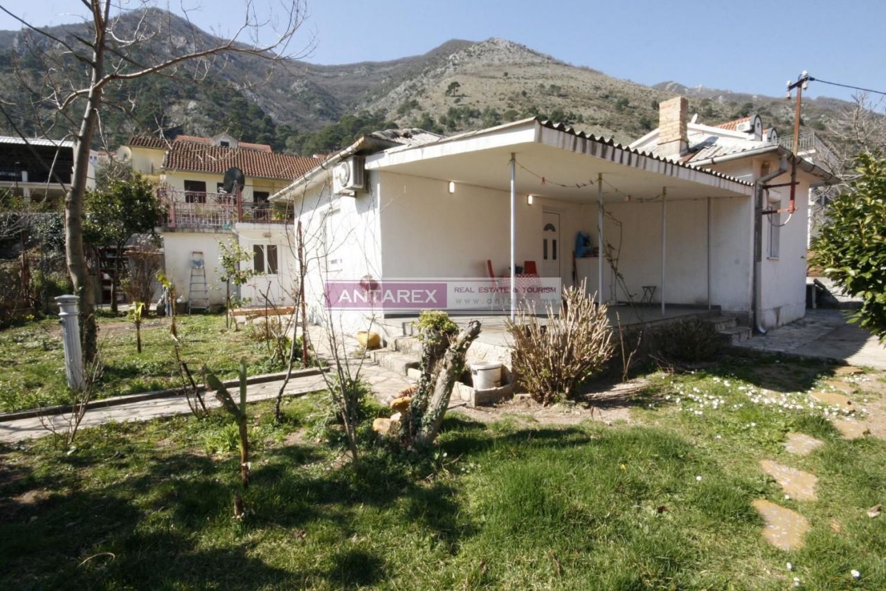 Вилла в Прчани, Черногория, 88 м² - фото 3