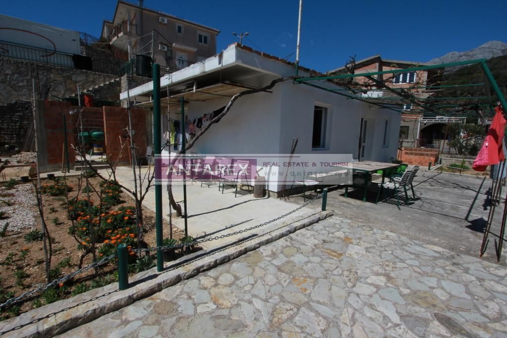 Вилла в Зеленике, Черногория, 64 м² - фото 3