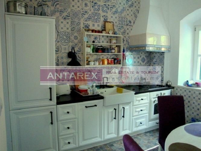 Апартаменты в Херцег-Нови, Черногория, 96 м² - фото 3