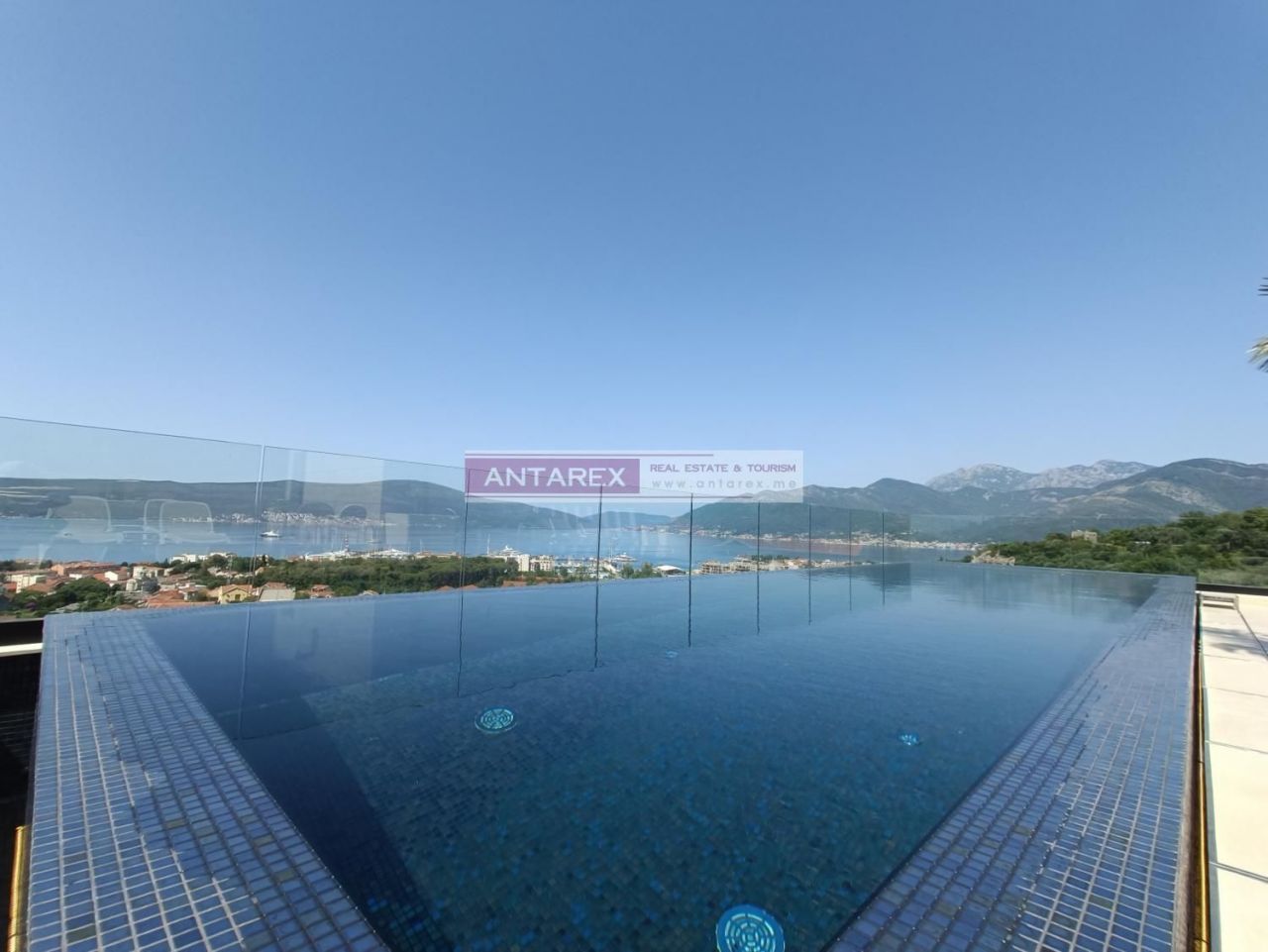 Апартаменты в Тивате, Черногория, 60 м² - фото 3