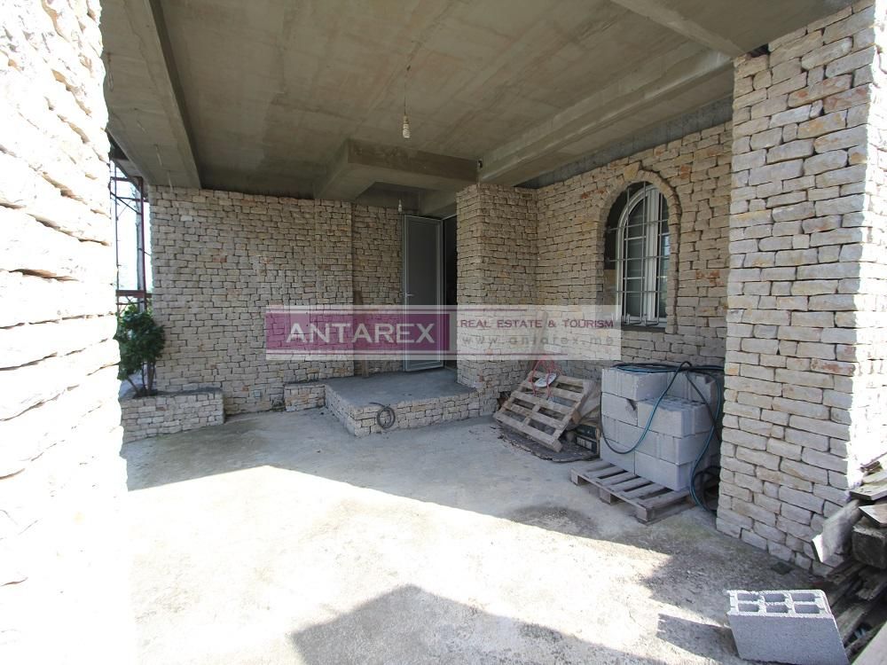 Вилла в Херцег-Нови, Черногория, 418 м² - фото 3