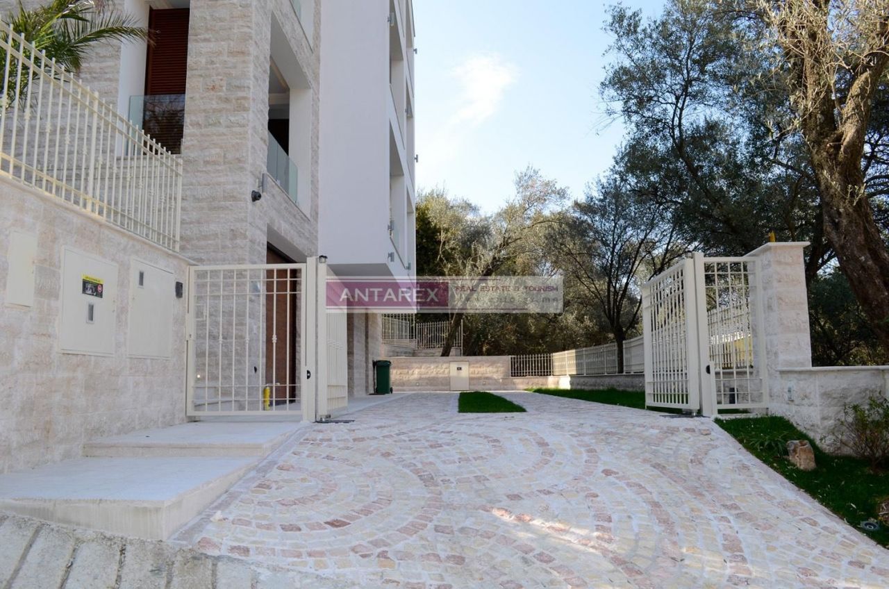 Вилла в Столиве, Черногория, 495 м² - фото 3