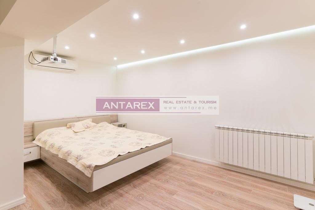 Апартаменты в Тивате, Черногория, 93 м² - фото 4