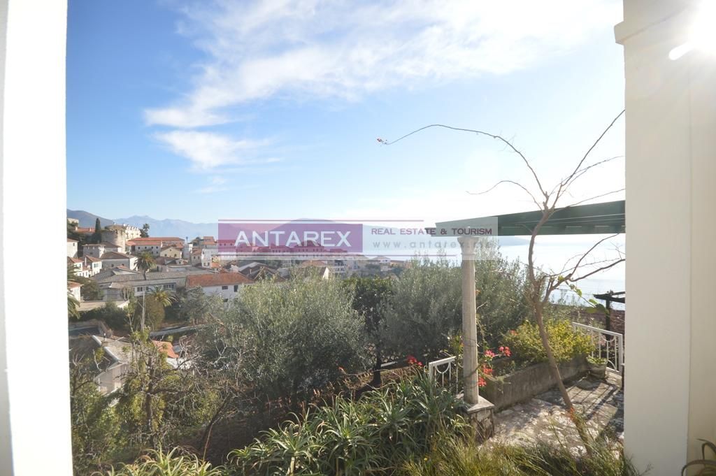 Вилла в Херцег-Нови, Черногория, 90 м² - фото 4