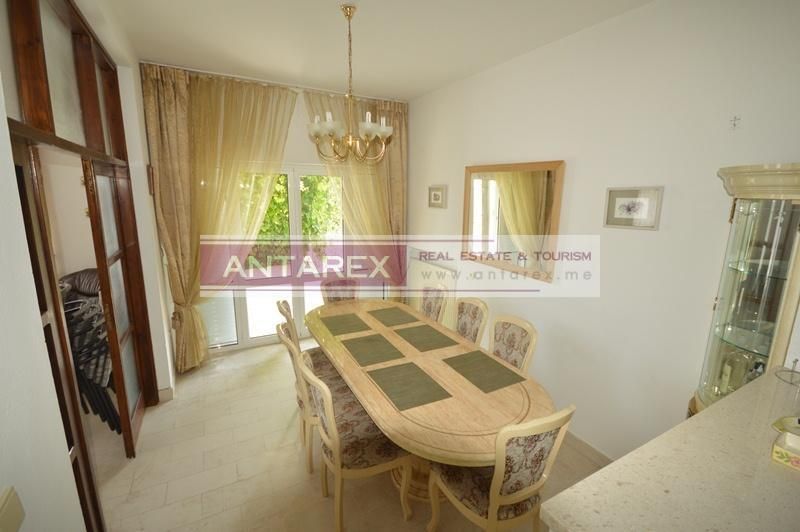 Вилла в Херцег-Нови, Черногория, 244 м² - фото 4