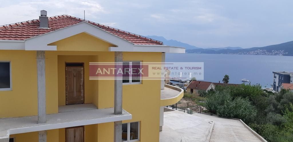 Вилла в Дженовичах, Черногория, 294 м² - фото 4