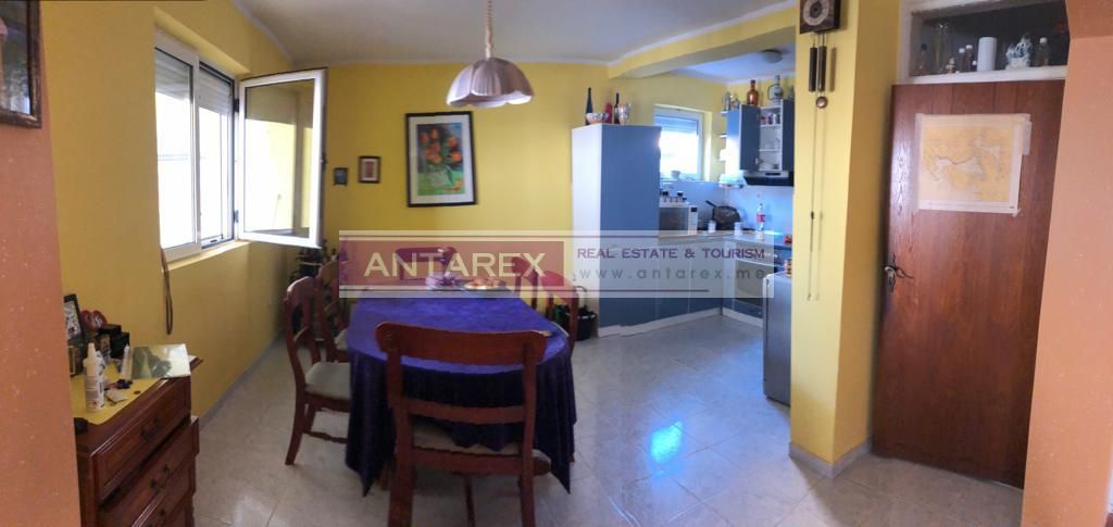 Вилла в Тивате, Черногория, 317 м² - фото 3