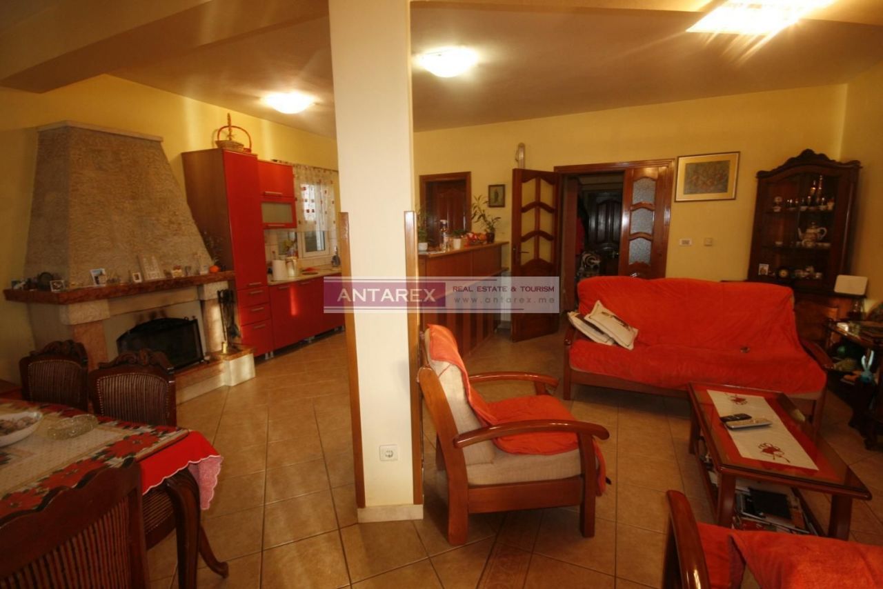 Вилла в Лепетани, Черногория, 257 м² - фото 4