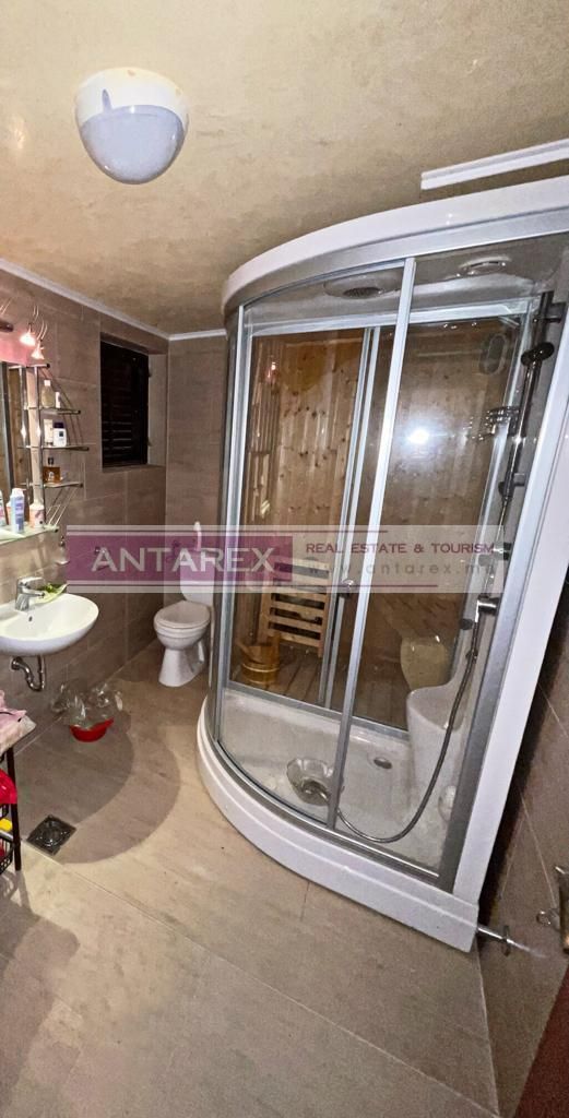 Вилла в Тивате, Черногория, 280 м² - фото 4