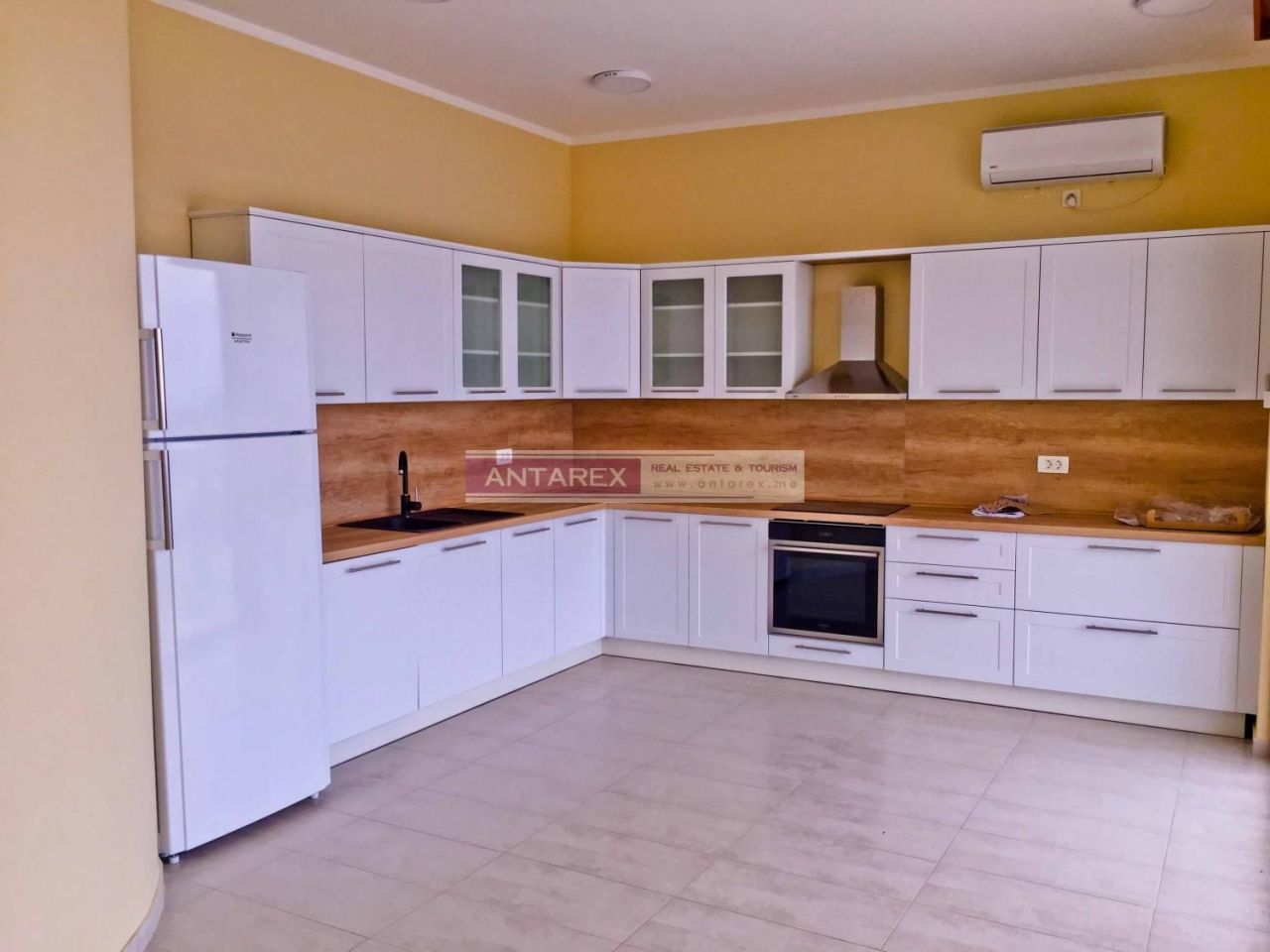 Вилла в Шушани, Черногория, 600 м² - фото 4