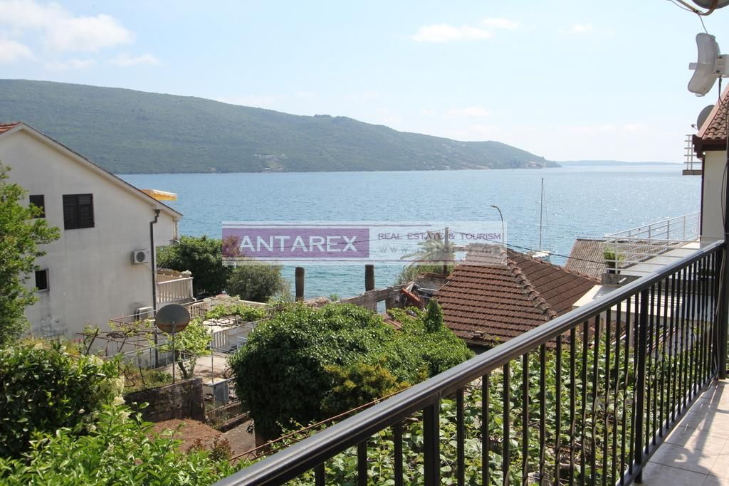 Вилла в Зеленике, Черногория, 130 м² - фото 4